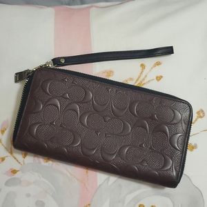 Coach wallet + free gift 🎁
